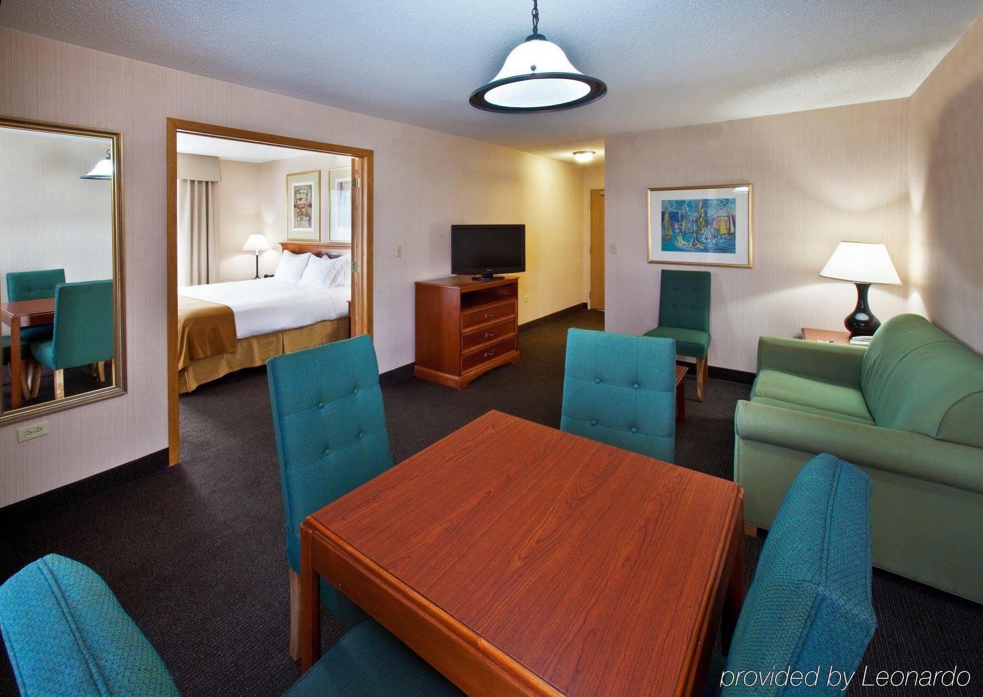 Holiday Inn Express & Suites Chicago-Midway Airport, An Ihg Hotel Bedford Park Oda fotoğraf